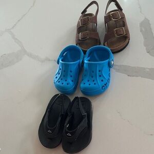 3 pairs shoes - Reef sandals Crocs &Lucky